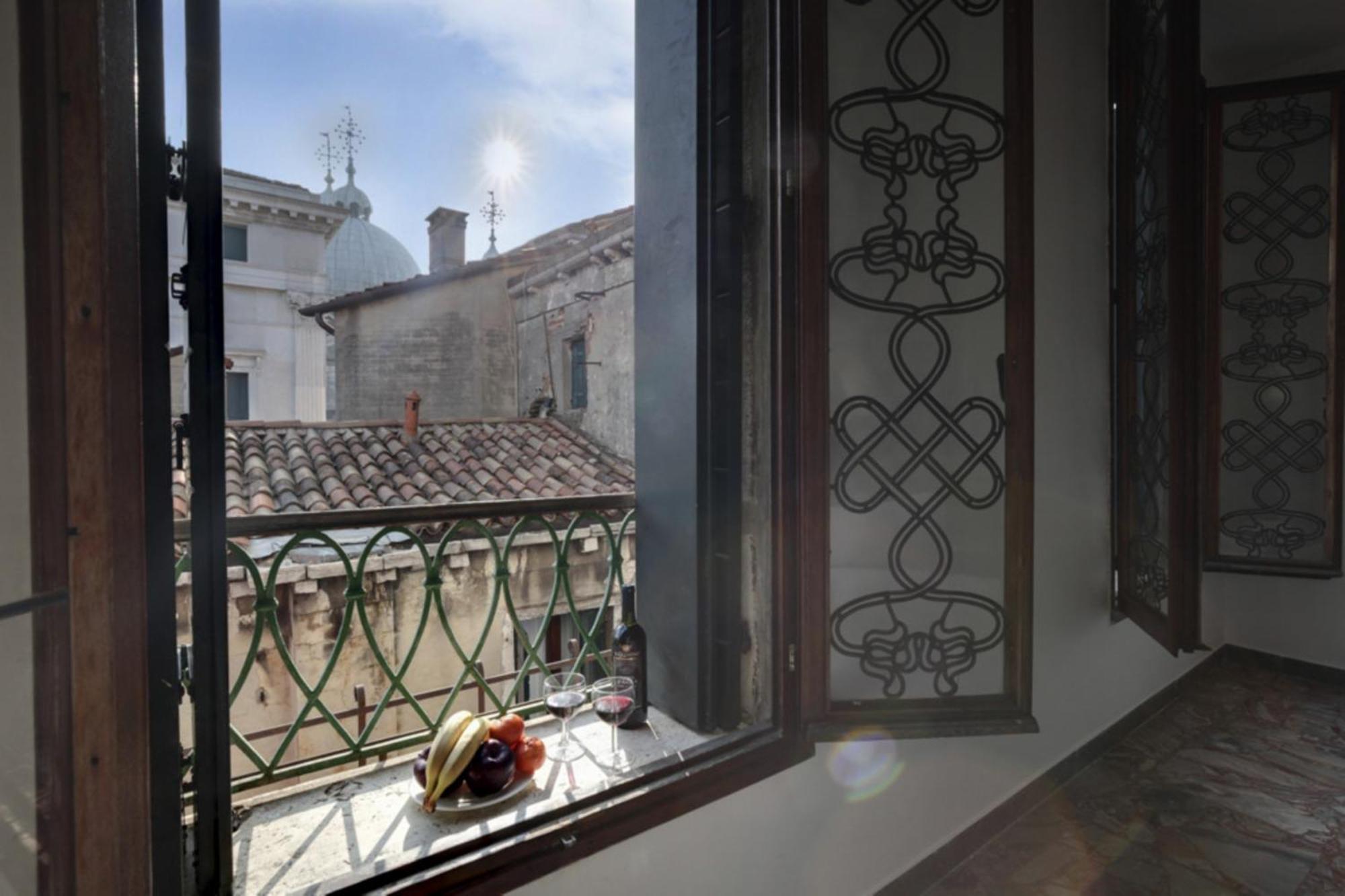 Cà Silvia Saint's Mark Square Apartment Veneza Exterior foto